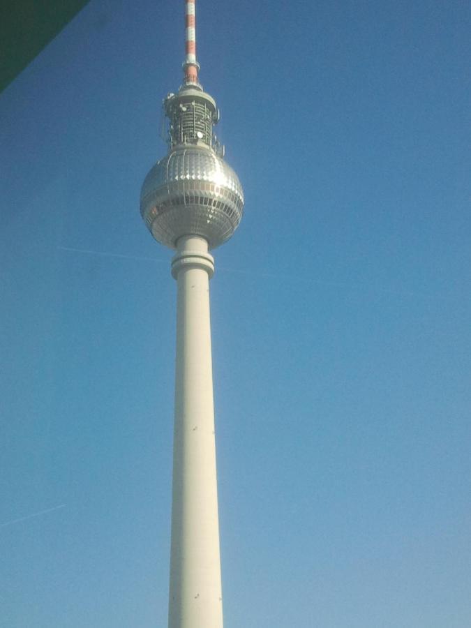 Mitte Von Mitte - Blick Auf Den Turm Leilighet Berlin Eksteriør bilde